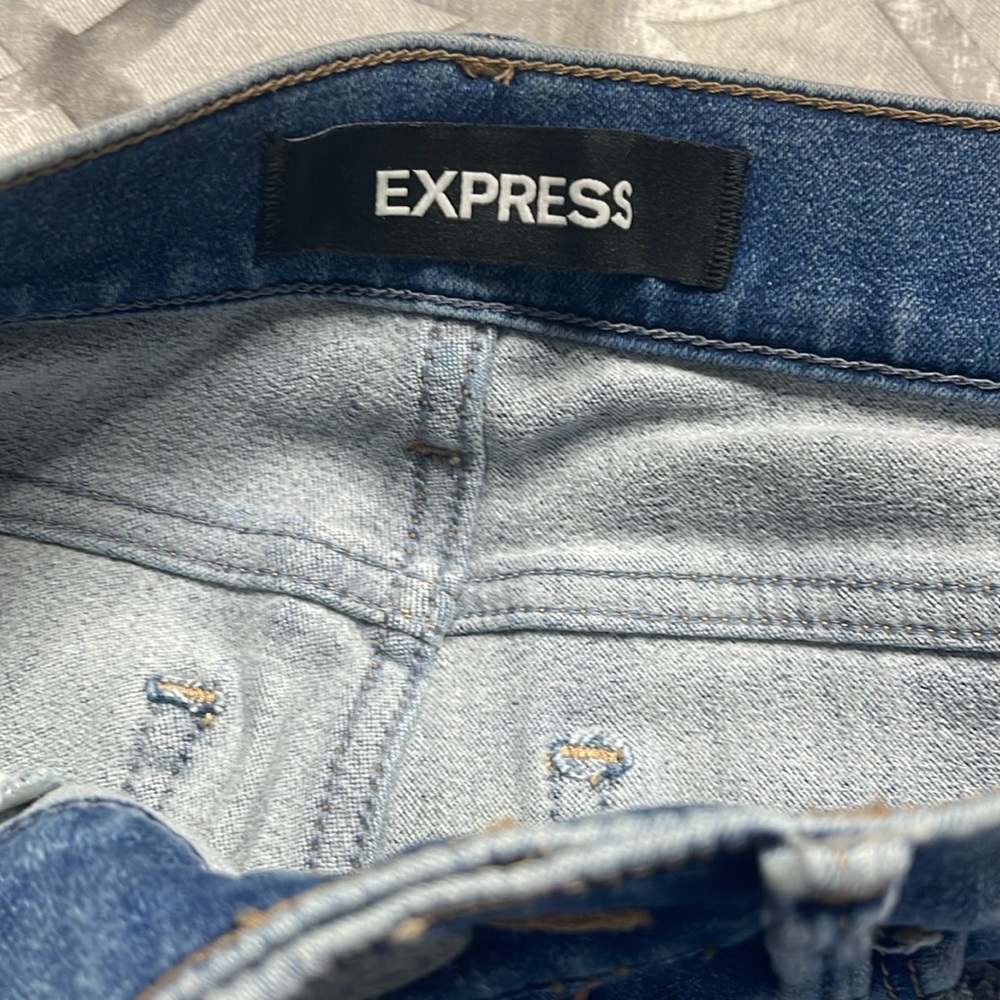 Express Jeans - Picture 3 of 4